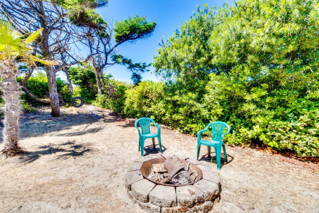 Chris'S Oceanfront Getaway Villa Rockaway Beach Buitenkant foto